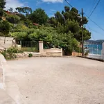 Cabanon Du Pin De Galle Avec A 30m Et Vue