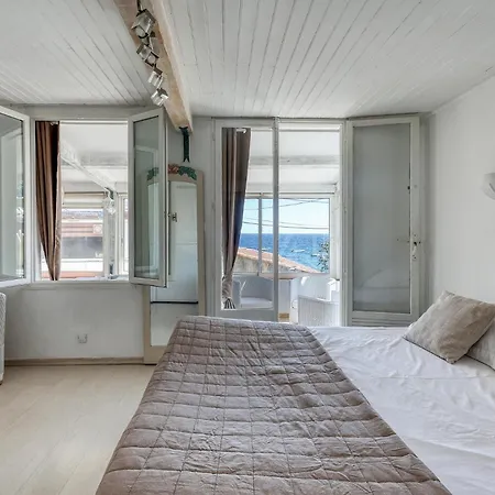 Cabanon Du Pin De Galle Avec A 30m Et Vue Holiday home Le Pradet